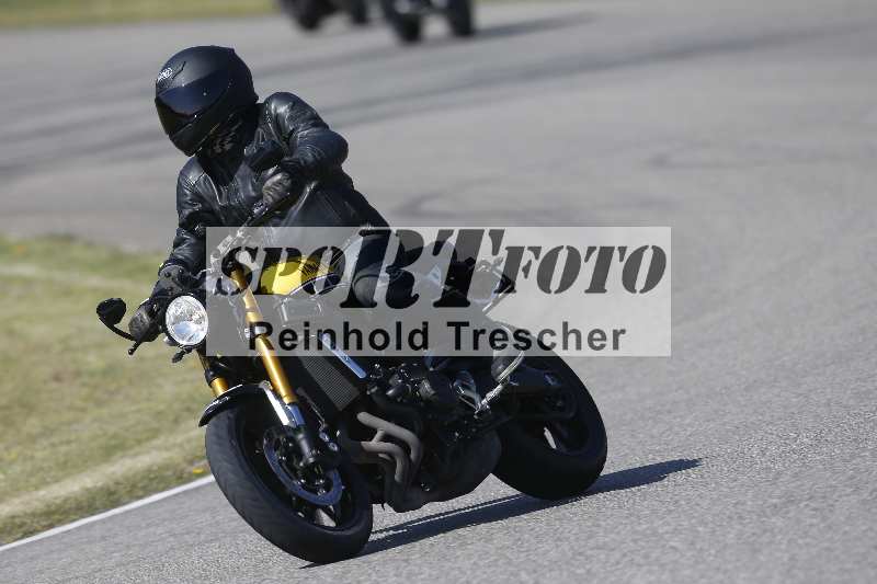 /01 02.04.2026 MAZ ADR/Gruppe gelb Gruppe gruen/4